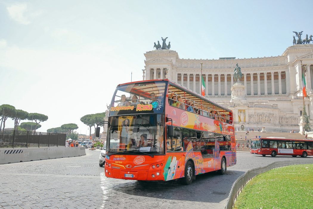 Rome city tour by double decker bus